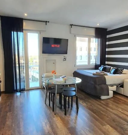 Bsuites Scrovegni Apartman *